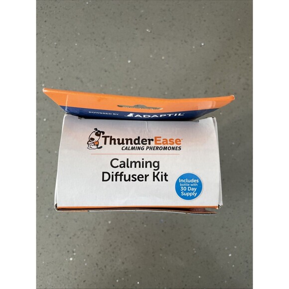 Thunderease Dog Calming Pheromone Diffuser Kit ~ 30 Day Supply - Picture 5 of 5